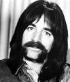 Harry Shearer as Derek Smalls